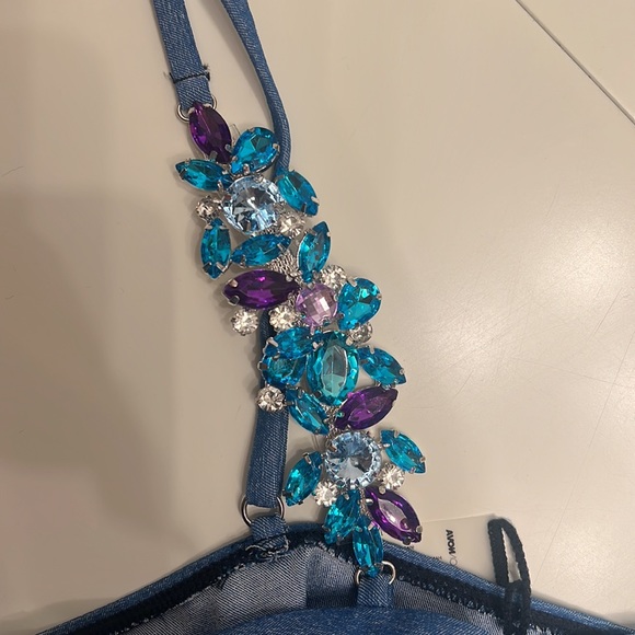 Brand new fashion now denim one piece wdiamond straps and cinched low rise back - Picture 2 of 5